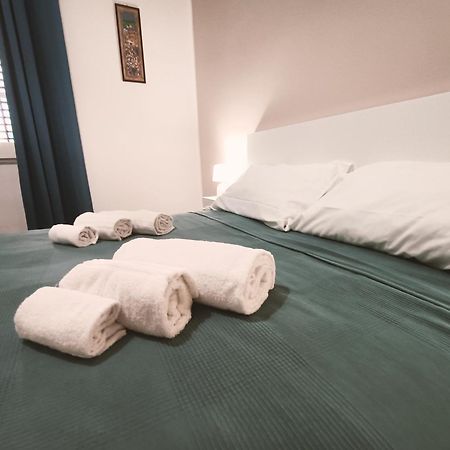 Hotel Thalia à Palerme Extérieur photo