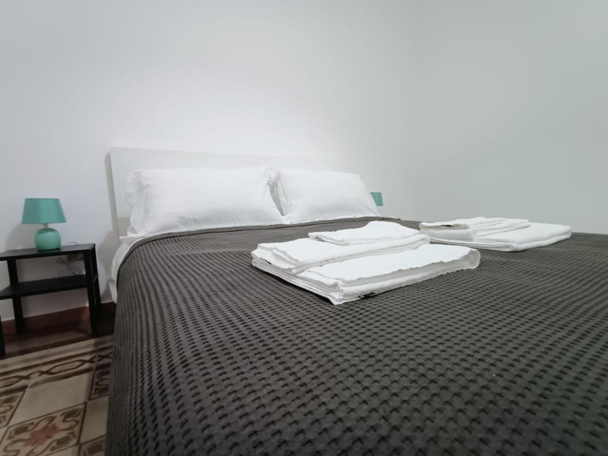 Hotel Thalia à Palerme Extérieur photo