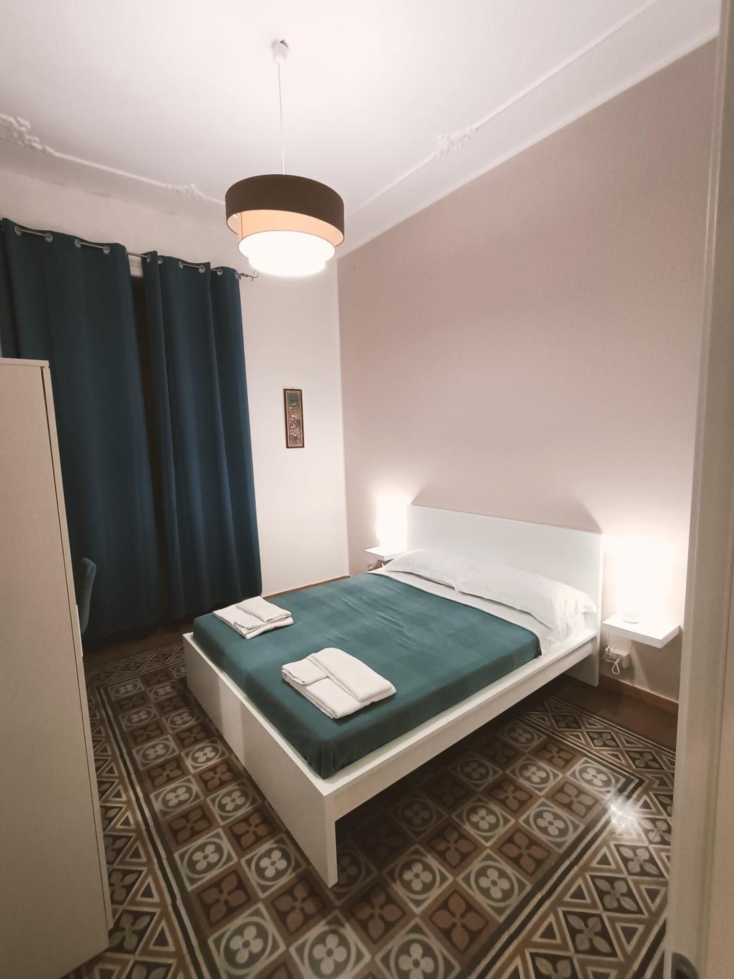 Hotel Thalia à Palerme Extérieur photo